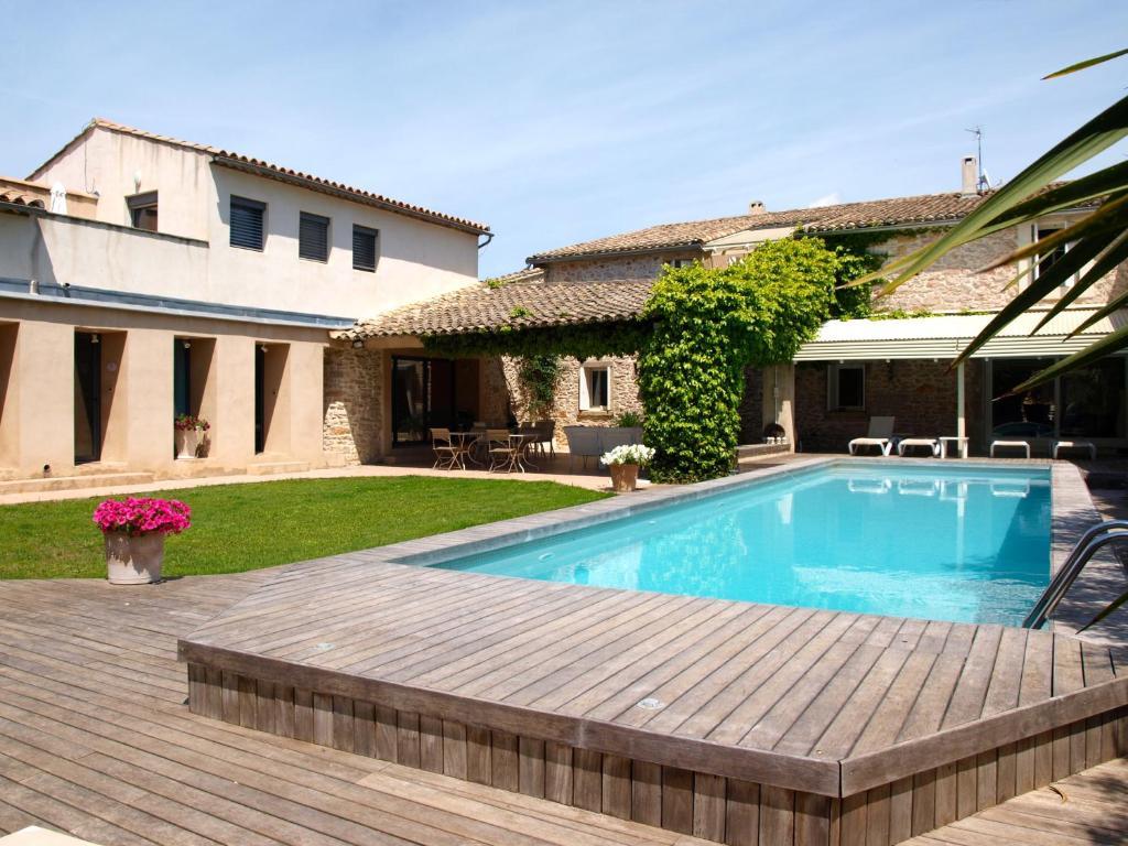 Bed and Breakfast Le relais d'Angélique Lunel  Exterior foto